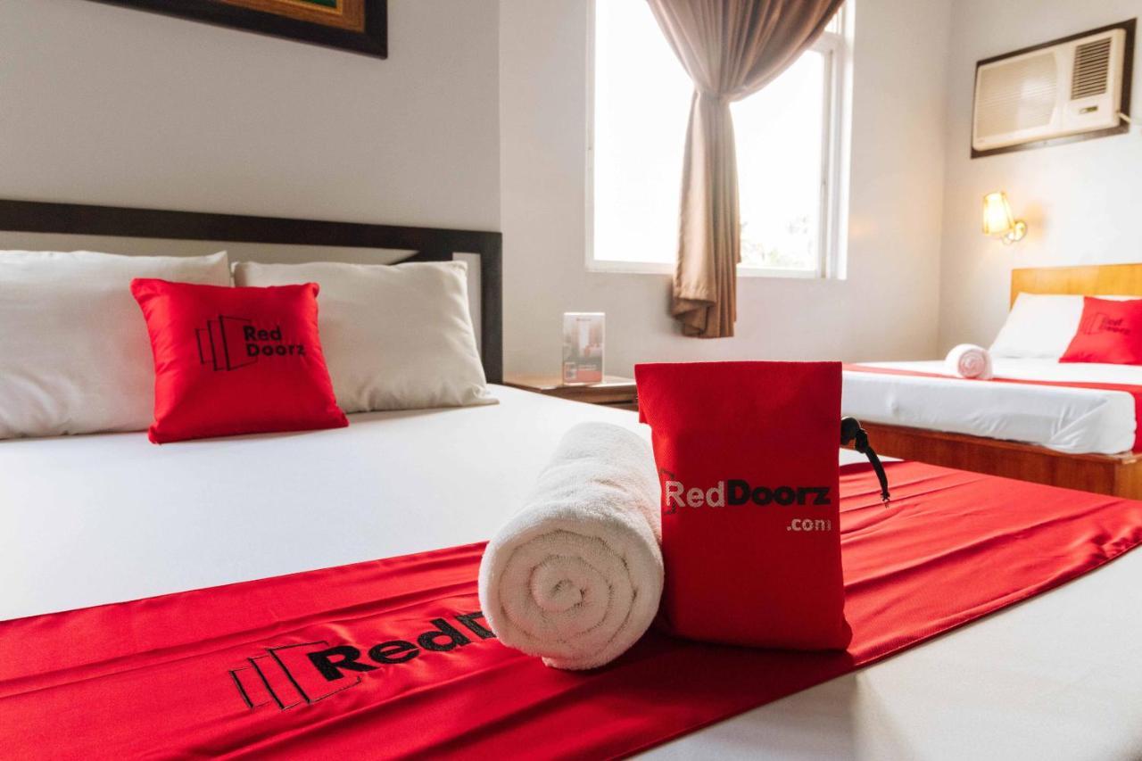 Reddoorz Plus @ Tayuman มะนิลา ภายนอก รูปภาพ