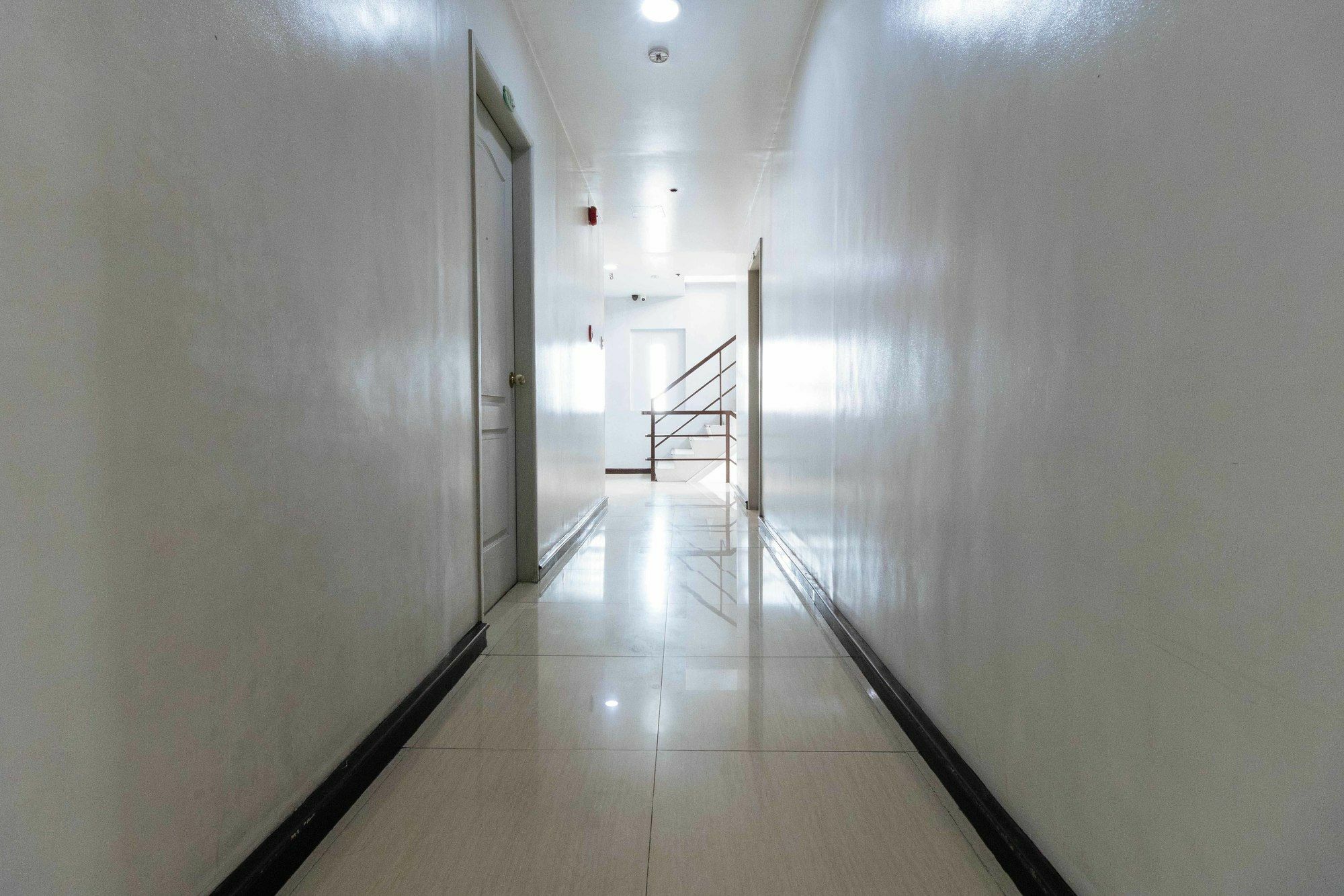 Reddoorz Plus @ Tayuman มะนิลา ภายนอก รูปภาพ
